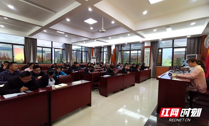 张家界市委党校第31期中青（1）班开展"学史明理"学习研讨