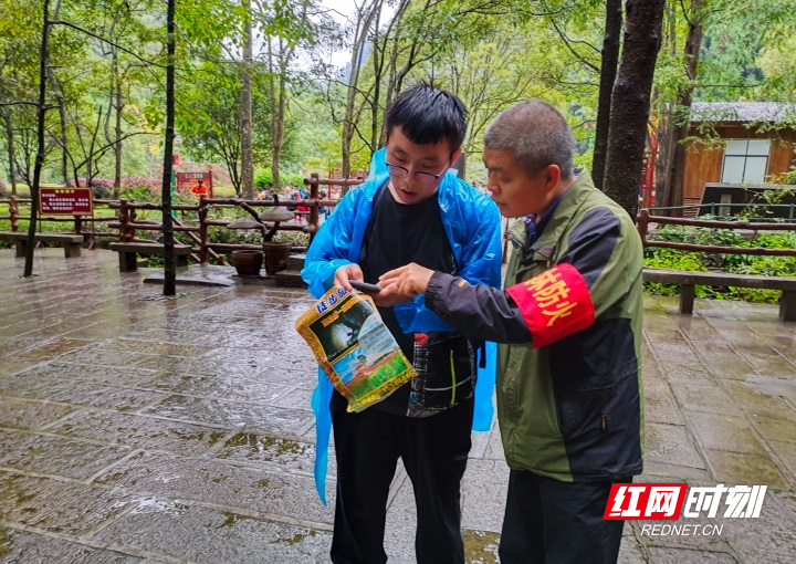 摄影：龚素禾 (1)_.jpg