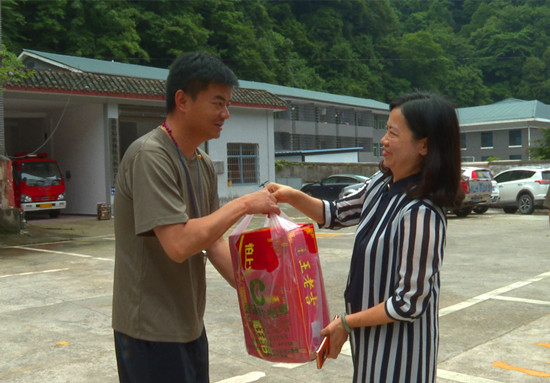 谢贵湘检查张管局参加全省林业系统消防队伍技能大赛备战情况