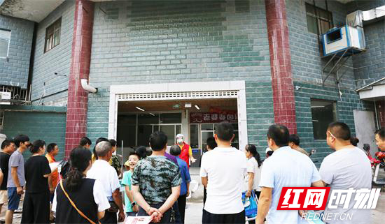 【平安消防】张家界消防走进农贸市场面对面开展宣传培训