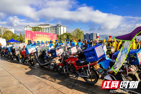 外卖车携带消防知识.jpg 外卖车携带消防知识.jpg