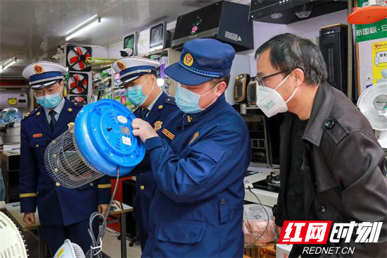 张家界“315”消防打假 严把防火第一关 (6).jpg 张家界“315”消防打假 严把防火第一关 (6).jpg