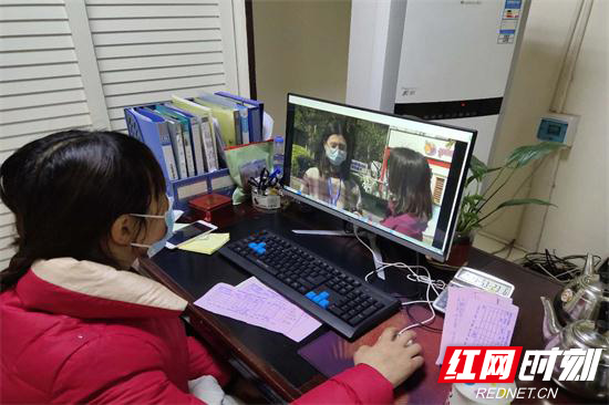 张家界消防组织观看直播课 助力复工复产消防安全 (6).jpg 张家界消防组织观看直播课 助力复工复产消防安全 (6).jpg