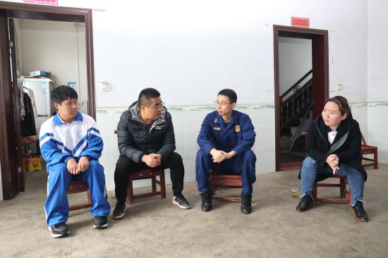 【平安消防】张家界慈利消防开展爱心助学活动