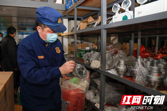 张家界“315”消防打假 严把防火第一关 (9).jpg 张家界“315”消防打假 严把防火第一关 (9).jpg