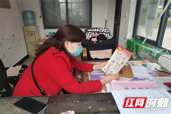 张家界5支消防宣传服务队助力企业社区消防安全 (7).jpg 张家界5支消防宣传服务队助力企业社区消防安全 (7).jpg