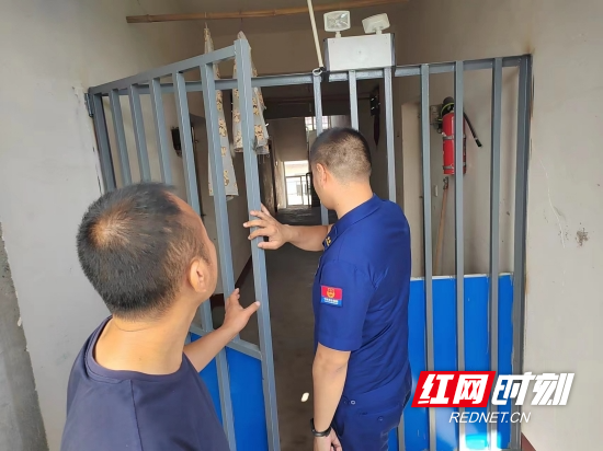 慈利县多部门联合开展经营性自建房消防安全检查